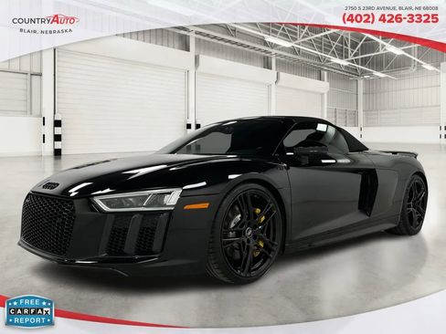 Used 2017 Audi R8 V10 image 1