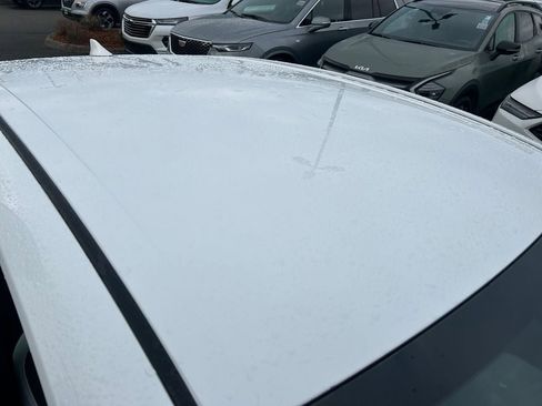 Used 2025 Toyota Camry SE image 28