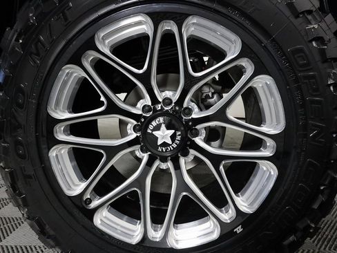 Used 2025 Ford F250 Platinum image 52