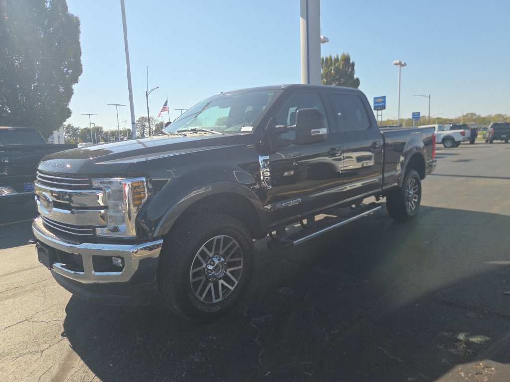 Used 2018 Ford F250 Lariat w/ Lariat Value Package AWD/4WD image 1
