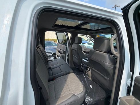 New 2026 Ford F150 Platinum w/ Equipment Group 703A Plus AWD/4WD image 19