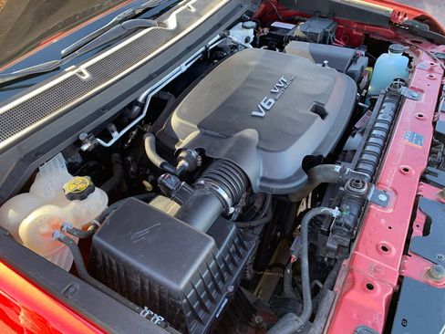 Used 2021 Chevrolet Colorado ZR2 image 41