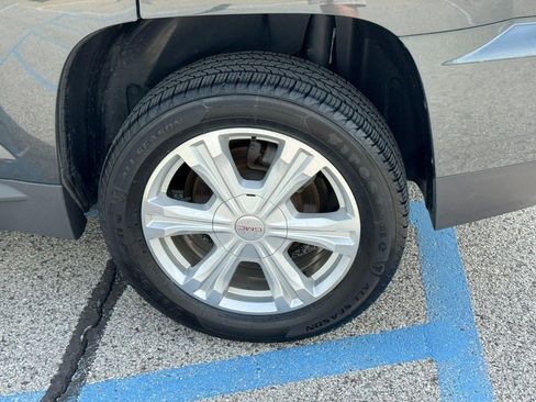Used 2017 GMC Terrain SLE FWD image 10