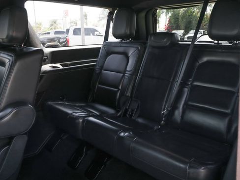Used 2022 Lincoln Navigator L 4WD image 52