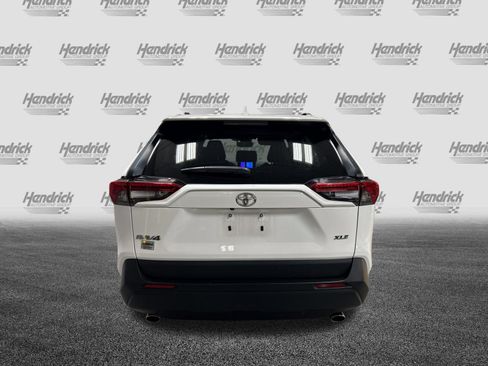 Used 2023 Toyota RAV4 XLE w/ Convenience Package FWD image 10