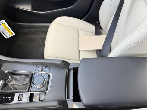 New 2026 MAZDA MAZDA3 2.5 S Sedan w/ Preferred Pkg FWD image 14