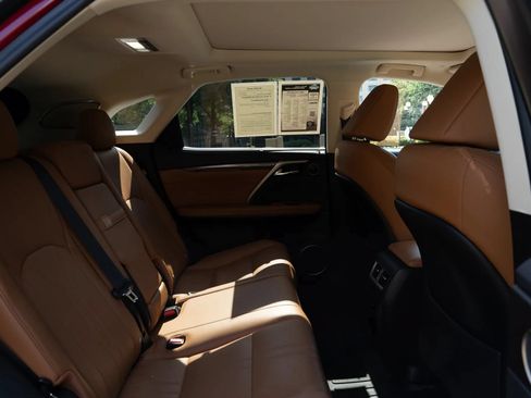 Used 2021 Lexus RX 350 FWD w/ Luxury Package image 18