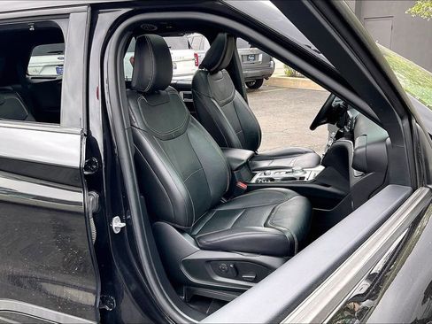 Certified 2022 Ford Explorer ST w/ Equipment Group 401A AWD/4WD image 6