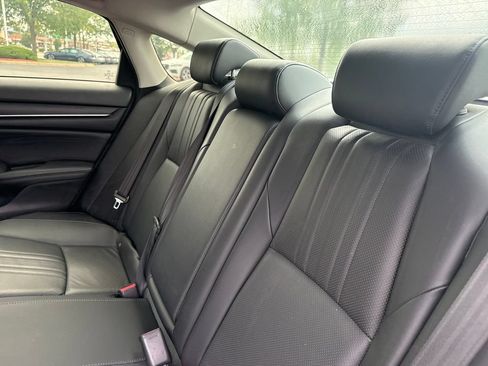Used 2021 Honda Accord Sport Special Edition image 18