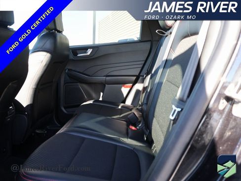 Certified 2025 Ford Escape ST-Line image 17