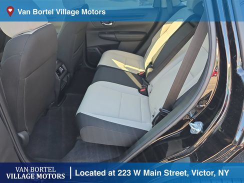 Used 2023 Honda CR-V EX image 25