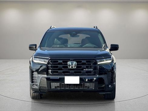 New 2026 Honda Pilot Black Edition image 8