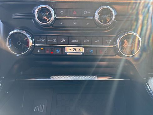 New 2025 Ford F150 King Ranch w/ FX4 Off-Road Package image 26