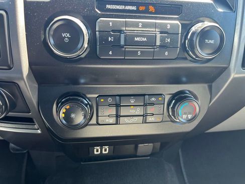 Used 2020 Ford F150 XLT w/ Equipment Group 302A Luxury AWD/4WD image 22