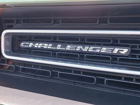 Used 2020 Dodge Challenger GT w/ Performance Handling Group RWD image 29