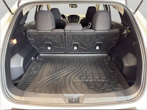 Used 2024 Subaru Crosstrek 2.0i Premium image 24