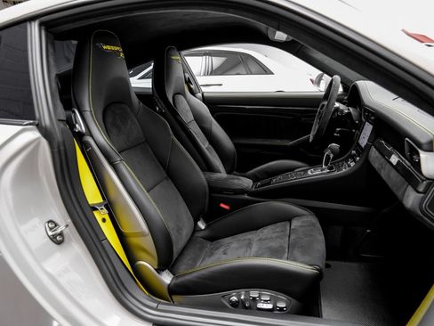 Used 2019 Porsche 911 GT2 RS RWD image 45