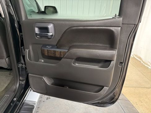 Used 2016 GMC Sierra 1500 Denali w/ Enhanced Driver Alert Package image 18