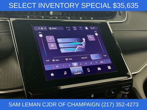 New 2025 Jeep Grand Cherokee Altitude image 15