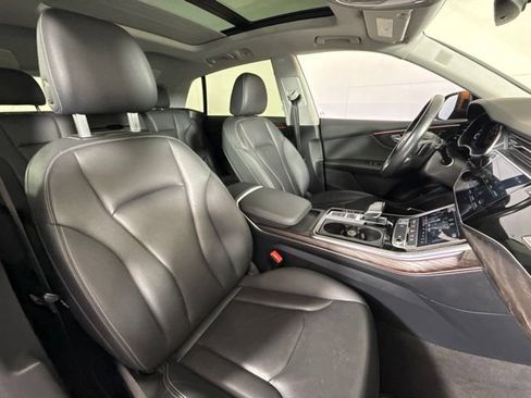 Used 2021 Audi Q8 Premium Plus w/ Premium Plus Package AWD/4WD image 35