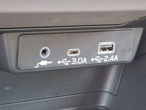 Used 2024 Subaru Crosstrek 2.0i Premium w/ Popular Package #3 image 35