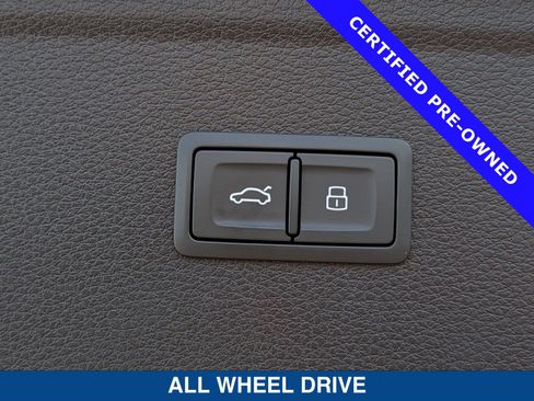 Used 2024 Audi Q5 2.0T Premium w/ Convenience Package AWD/4WD image 15