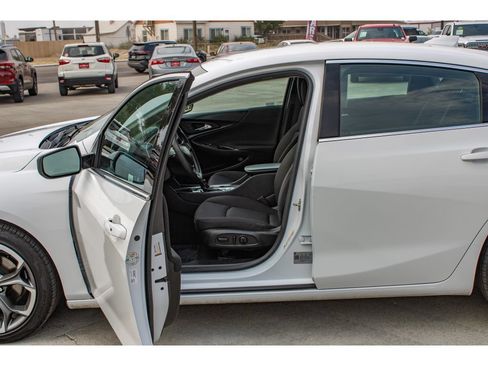 Used 2023 Chevrolet Malibu LT FWD image 27