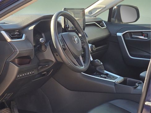 Used 2024 Toyota RAV4 Limited image 21