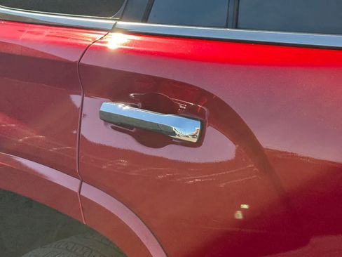 Used 2024 Toyota Sequoia Capstone image 10