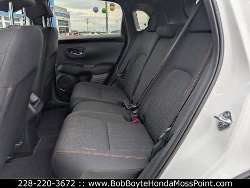 New 2026 Honda HR-V LX image 28