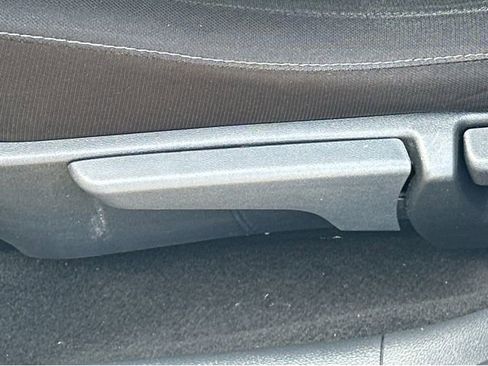 Used 2024 Nissan Sentra SV FWD image 33