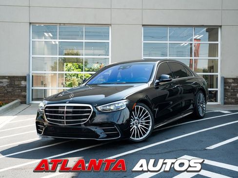 Used 2022 Mercedes-Benz S 500 4MATIC w/ AMG Line Package image 1