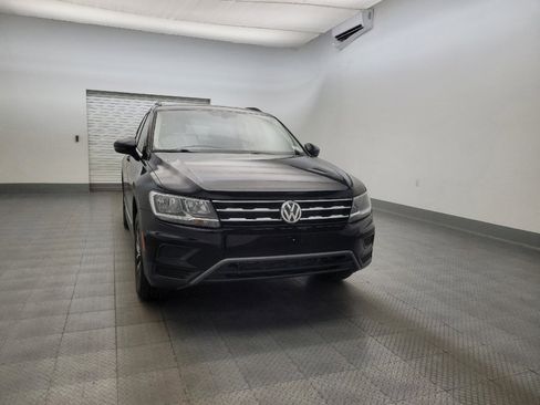 Used 2020 Volkswagen Tiguan SE image 14