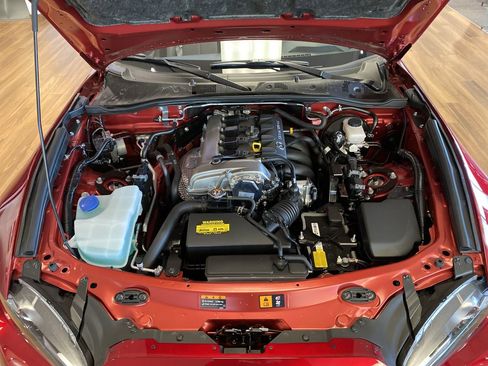 New 2025 MAZDA MX-5 Miata Grand Touring w/ Appearance Package image 22