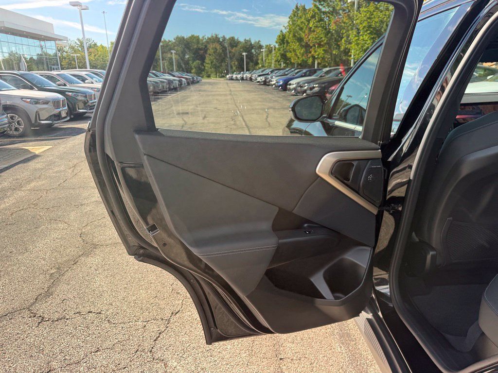 Used 2025 BMW X3 xDrive30i w/ Premium Package AWD/4WD image 18