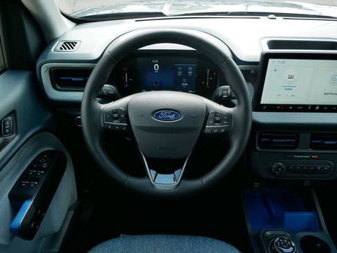 New 2025 Ford Maverick XLT w/ XLT Luxury Package AWD/4WD image 11