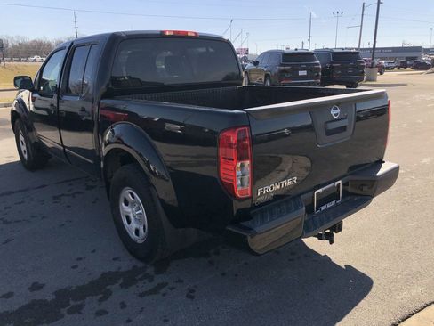 Used 2019 Nissan Frontier S image 4
