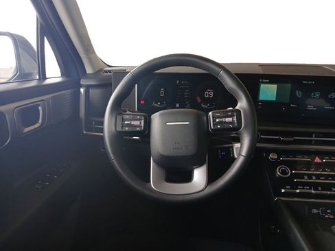 Used 2026 Hyundai Santa Fe SE FWD image 12