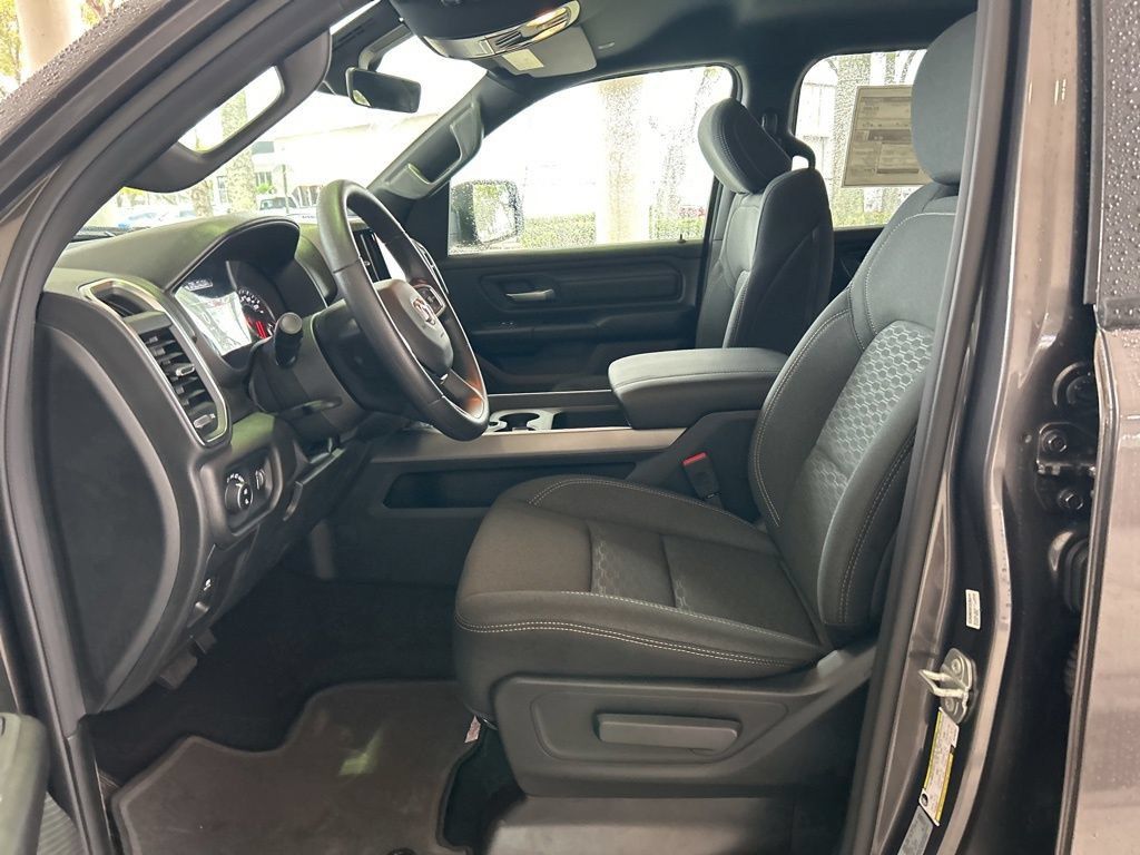 New 2025 RAM 1500 Tradesman AWD/4WD image 6