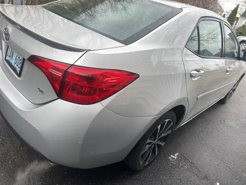 Used 2018 Toyota Corolla SE image 1