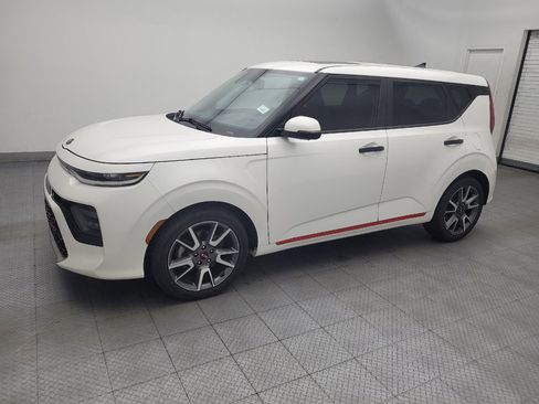Used 2020 Kia Soul GT-Line Turbo FWD image 2