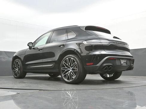 Certified 2024 Porsche Macan Turbo image 34