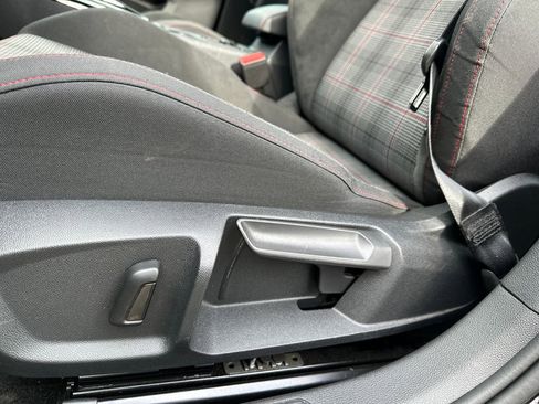 Certified 2024 Volkswagen GTI S image 4