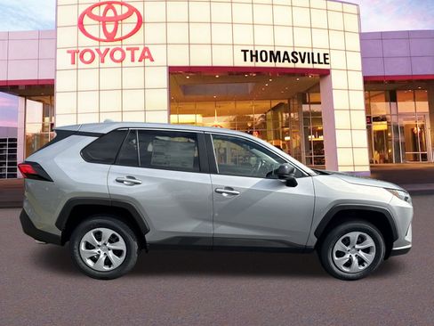 New 2025 Toyota RAV4 LE image 4