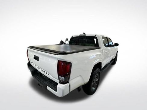 Used 2019 Toyota Tacoma SR w/ SR Convenience Package RWD image 3