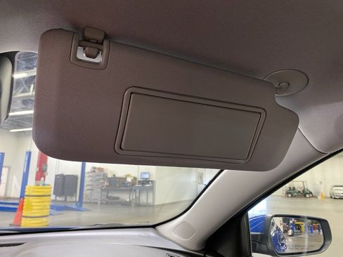 Used 2023 Chevrolet Malibu LT image 39