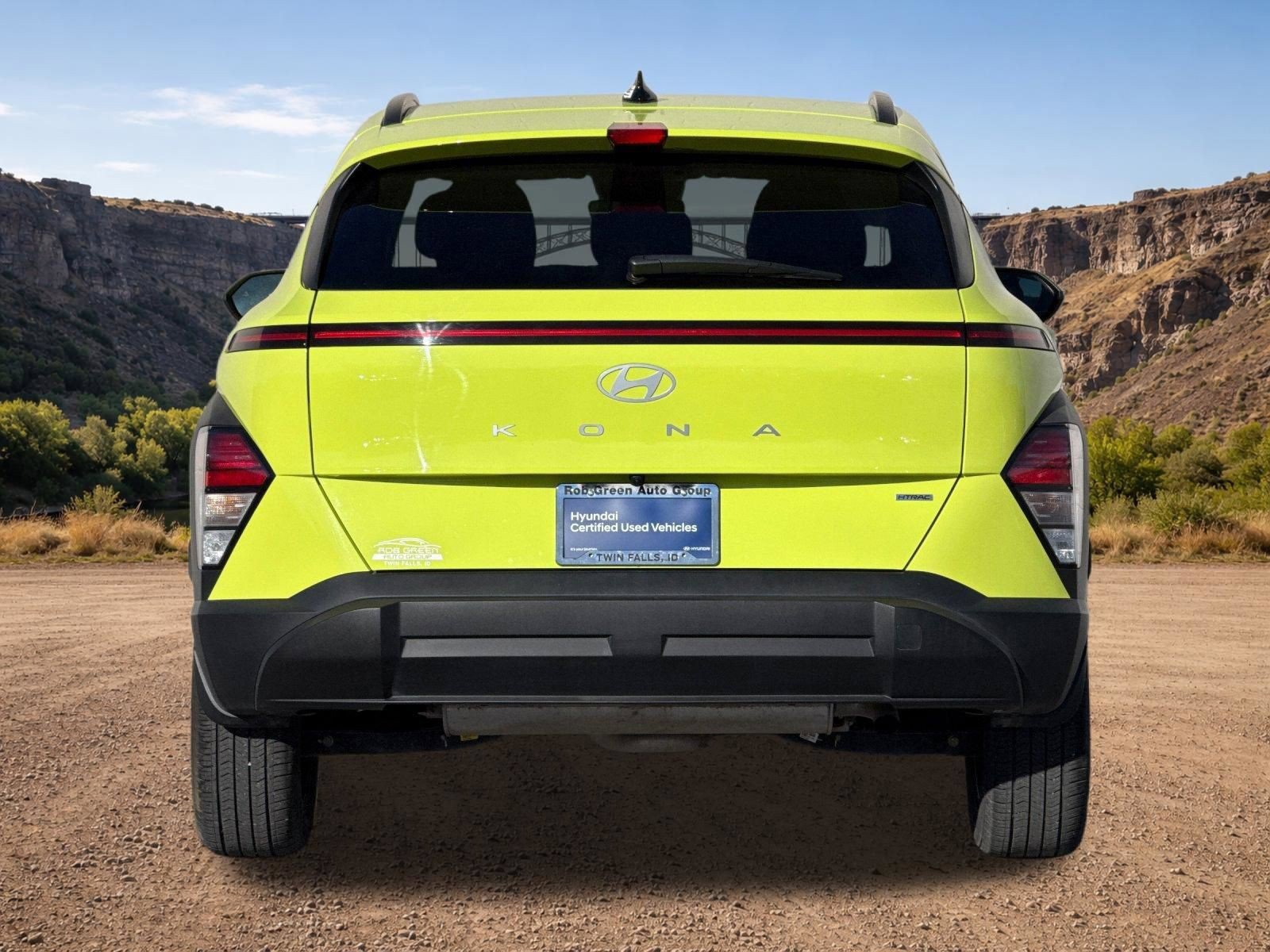 Used 2025 Hyundai Kona SEL AWD/4WD image 4