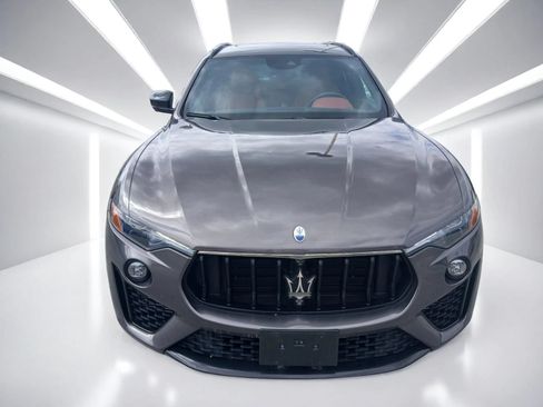Used 2022 Maserati Levante GT AWD/4WD image 21