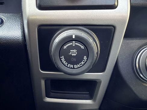 Used 2020 Ford F150 Lariat w/ Equipment Group 502A Luxury AWD/4WD image 33