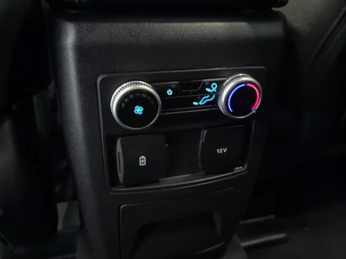Certified 2022 Ford Explorer XLT AWD/4WD image 26